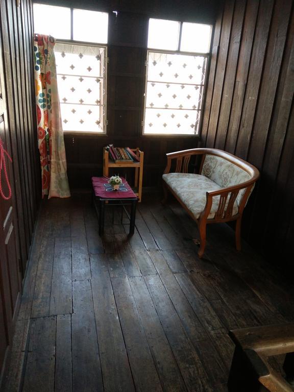 Samlanjed Guesthouse 치앙마이 외부 사진